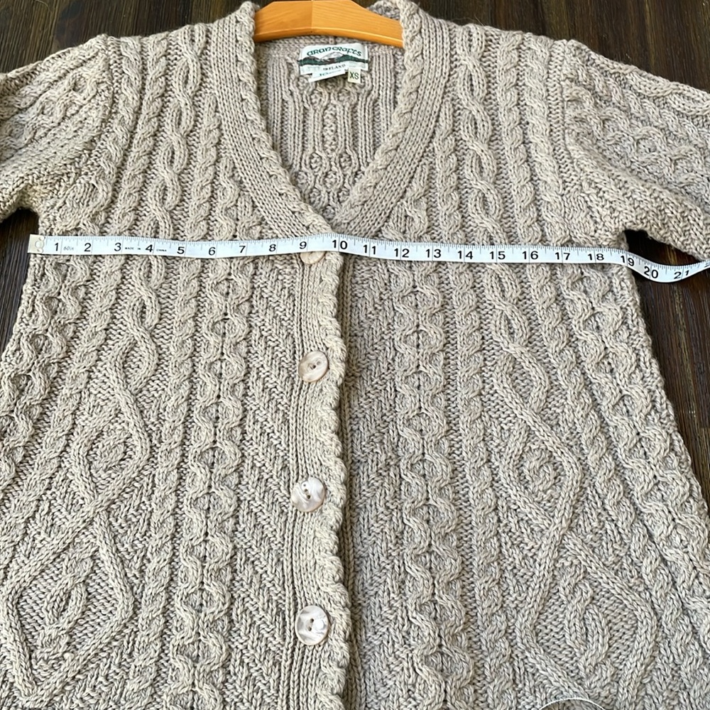 Aran Craft Merino Wool Button Front Scalloped Cardigan Sweater Sz XS - Picture 6 of 7